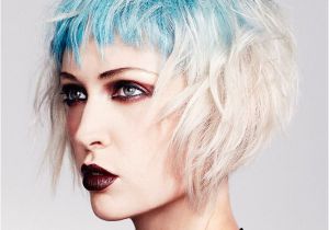 Punk Chin Length Hairstyles Peroxide Blonde Bob with A Splash Of Turquoise