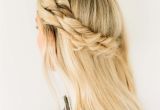 Quick Easy Hairstyles Half Up Half Down Half Up Half Down Hairstyle with A Double Twist