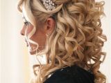 Quinceanera Hairstyles with Curls and Tiara Fotos De Peinados Para Novias Actuales Y Elegantes Aqu­