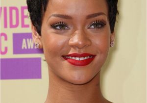 Rihanna Hairstyles Haircut Rihanna Boy Cut Rihanna