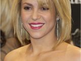 Shakira Bob Haircut Shakira Hairstyles Y Short Blonde Shaggy Bob Cut