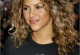Shakira Curly Hairstyles 10 Celebrities with Naturally Curly Hair