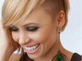 Shaved Side Bob Haircut 17 Best Images About Half Shaved Hairstyles On Pinterest