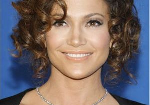 Short Curly Hairstyles for Round Faces 2011 Short Hair Styles Curly Hairstyles for Round Faces