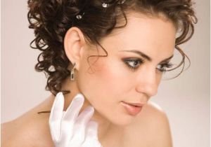 Short Curly Hairstyles for Weddings Curly Wedding Hairstyles for Short Hair Cool & Trendy