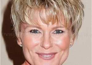 Short Easy Hairstyles for Women Over 50 30 Good Short Haircuts for Over 50