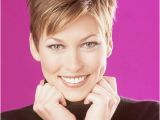 Short Hairstyles Dark Blonde Corto Corto Corto Cortes De Pelo Corto De Buen Gusto Para La Mujer