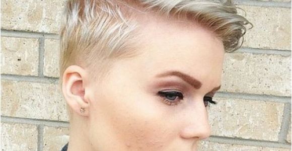 Short Hairstyles for Fine Thinning Hair 9 Latest Short Hairstyles for Women with Fine Hair