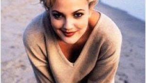 Short Hairstyles In the 90 S 58 Best Drew Barrymore 90s Images On Pinterest