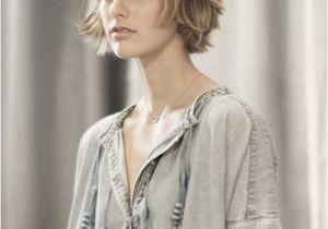 Short Layered Bob Haircuts for Wavy Hair 15 Nice Layered Wavy Bob