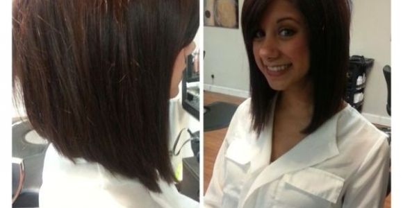 Shoulder Length Angled Bob Haircut 20 Cute & Lively Hairstyles for Medium Length Hair