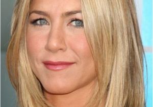 Shoulder Length Hairstyles Jennifer Aniston Medium Length Layered Haircuts for Straight Hair