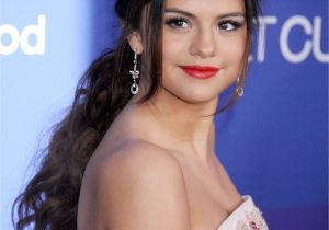 Side Bangs Hairstyles Tumblr 30 Best Selena Gomez Hairstyles From Short Hair and Shaved to Bangs