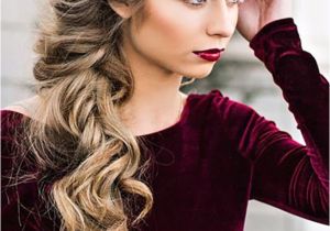 Side Curls Hairstyles Pinterest 33 Oh so Perfect Curly Wedding Hairstyles