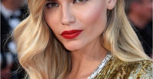 Simple Glamorous Hairstyles Glamorous Red Carpet Hollywood Hairstyles for Valentines Day