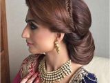 Simple Hairstyles In Kerala 14 Awesome Long Hairstyles Updos Easy