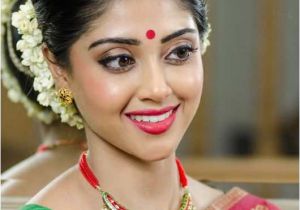 Simple Hairstyles In Kerala Simple Bridal Makeup Picture 30 Beautiful Bridal Makeup Packages