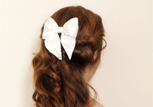 Simple Hairstyles Using Clips Simple Cute Bridal Hair Bow Clip with Sparkle Detail by