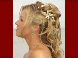 Simple Half Up Half Down Wedding Hairstyles 19 Simple yet Beautiful Wedding Hairstyles Easyday