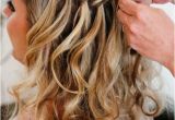 Simple Loose Hairstyles Loose Curls with A Simple but Elegant Braid Detail Makes the Perfect