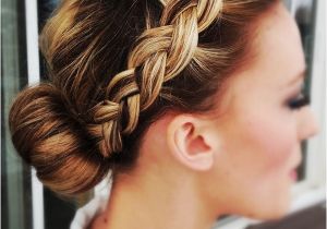 Simple Wedding Hairstyles for Bridesmaids Simple yet sophisticated Wedding Hairstyles for Bridesmaids