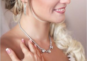 Soft Curls Wedding Hairstyles 23 Evergreen Romantic Bridal Hairstyles