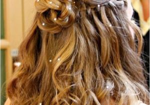 Some Up some Down Wedding Hairstyles 37 Half Up Half Down Wedding Hairstyles Anyone Would Love