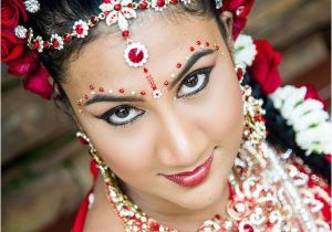 Tamil Wedding Hairstyles 31 Best Hindu Wedding Hair Makeup and Saree Ideas