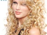 Taylor Swift Braid Hairstyles Taylor Swift S Amazing Beauty Transformation Through the Years