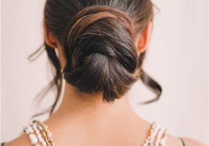 Tropical Wedding Hairstyles Stunning Beach Wedding Hairstyles & Tropical Hair Styling Tips