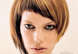 Uneven Bob Haircuts Edgy asymmetrical Bob Haircuts for 2016