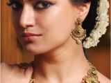 Updo Hairstyles for Indian Weddings 16 Glamorous Indian Wedding Hairstyles Pretty Designs