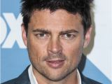 Urban Hairstyles Men Karl Urban Short Straight Casual Hairstyle