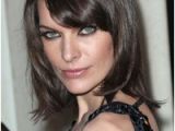 V Cut Hairstyle for Long Hair Hairstyles that Suit Long Face Shapes