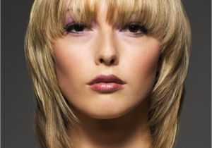 Vertical Bob Haircuts Vertical Layered Haircuts Blonde Medium Length Hairstyle