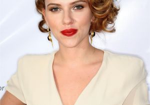 Vintage Short Curly Hairstyles Wcw Scarlett Johansson Curly Hairstyles Pinterest