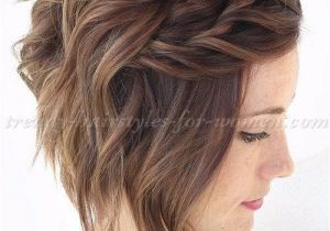 Wavy A Line Hairstyles Short Wavy Hairstyles for Women Wavy A Line Bob Hairstyle with