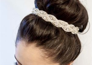 Wedding Bun Hairstyles Pictures Wedding Hair Bun Styles