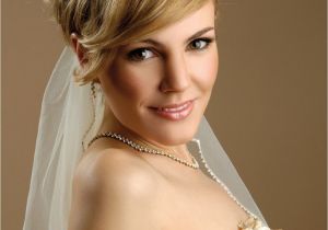 Wedding Hairstyles for Medium Hair with Veil Stylish Hairstyle with Long and Short Hairs with Veil for