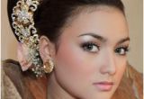 Wedding Hairstyles for Round Faces 841 Best A Bride S Bridal Hair Images