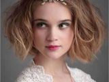 Wedding Hairstyles for Short Hair 2018 2018 Wedding Hairstyles and Make Up Guide for Short Hair