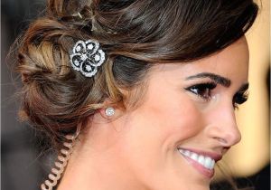 Wedding Hairstyles for Short Hair 2018 2018 Wedding Hairstyles and Make Up Guide for Short Hair