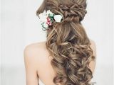 Wedding Hairstyles for Young Brides 40 Popular Wedding Hairstyles for Brides Bridesmaids and Guests
