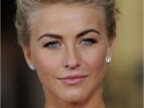 Wedding Hairstyles Julianne Hough Julianne Hough S S Safe Haven Premiere