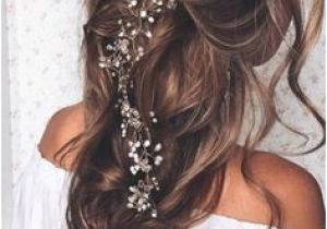 Wedding Hairstyles Mostly Down 259 Best Brunette Wedding Hairstyles Images In 2019