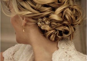 Wedding Hairstyles Not Bride Beautiful Wedding Hair Effortless Not Full Of Hairspray