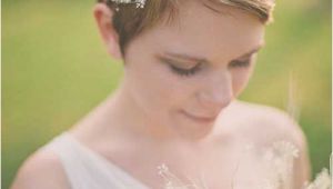 Wedding Hairstyles Short Hair with Veil Pixie Short Hairstyles for Weddings Wedding Pinterest