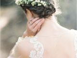 Wedding Hairstyles with Fresh Flowers 20 Stunning Summer Wedding Hairstyles for Modern Brides