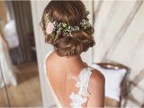 Wedding Hairstyles with Fresh Flowers Wedding Hairstyles 15 Fab Ways to Wear Flowers In Your